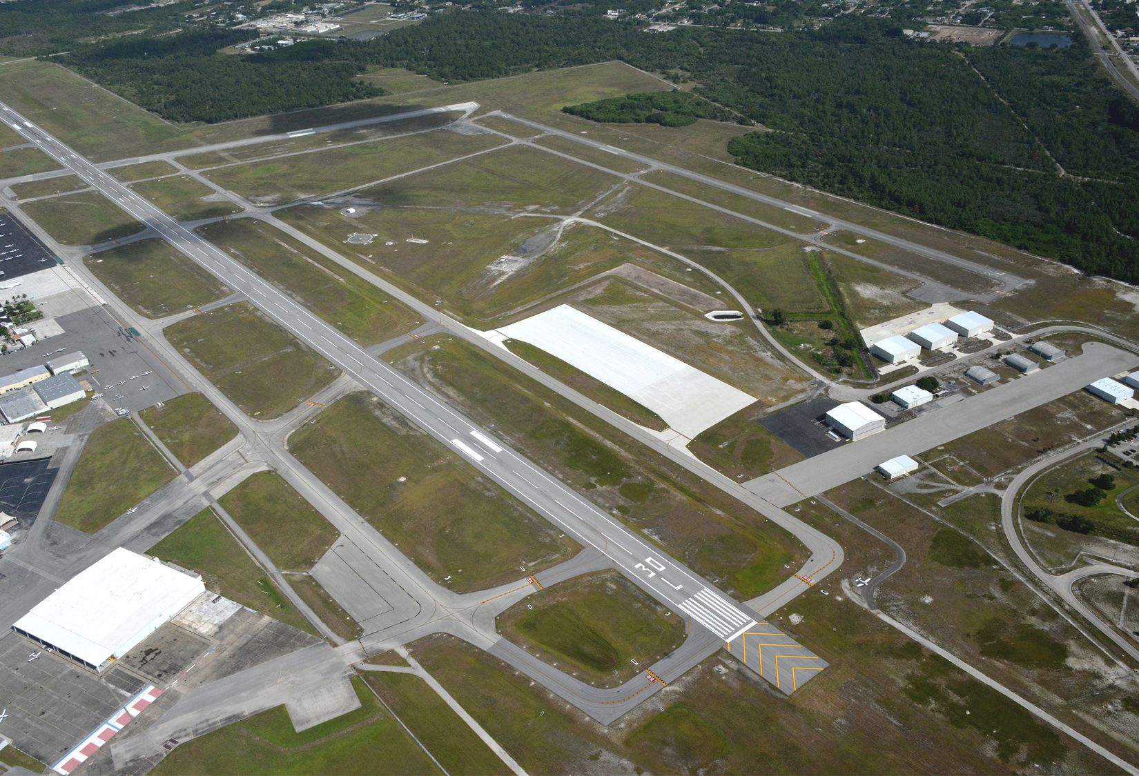an aerial photo of vero beach municipal airport