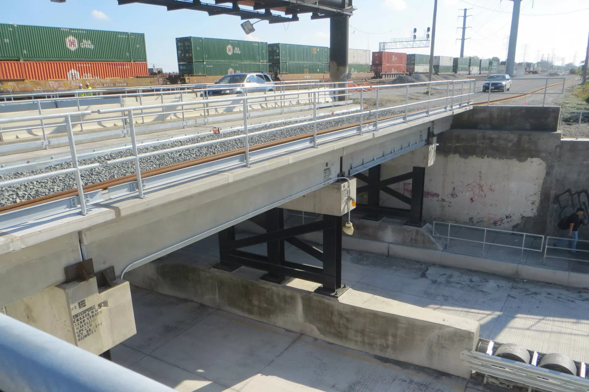 Hanson provided design engineering services for the Chicago Region Environmental and Transportation Efficiency Program (CREATE) WA4 BNSF Panhandle connection track from the Chicago Subdivision to the Chillicothe Subdivision.