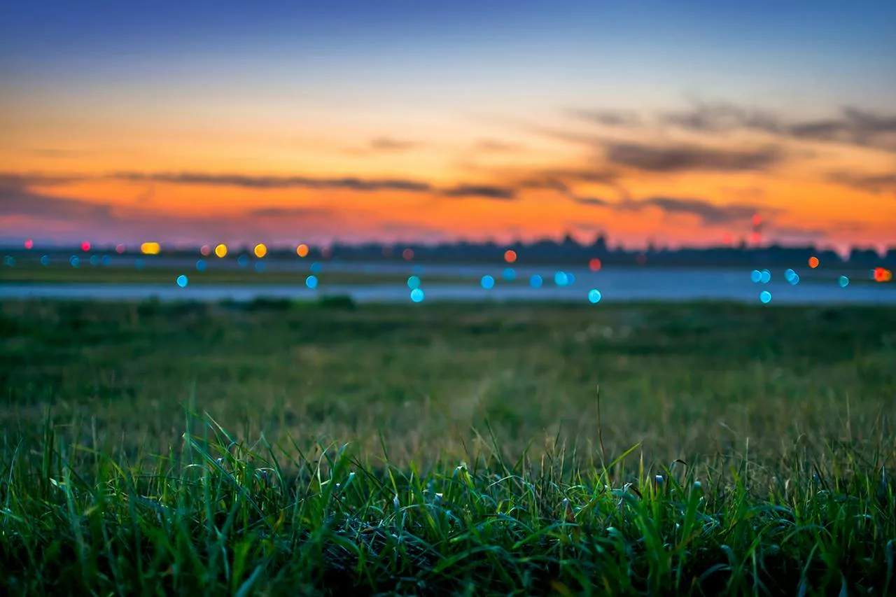 bigstock-Airport-Runway-In-The-Evening-335380372-CC