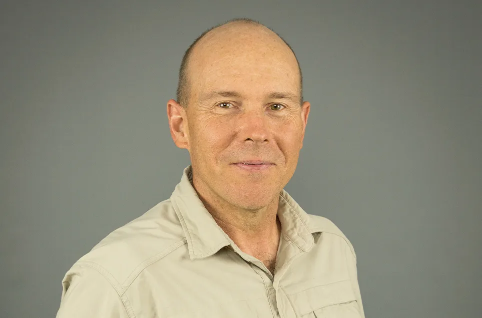 headshot of Jim Knutelski