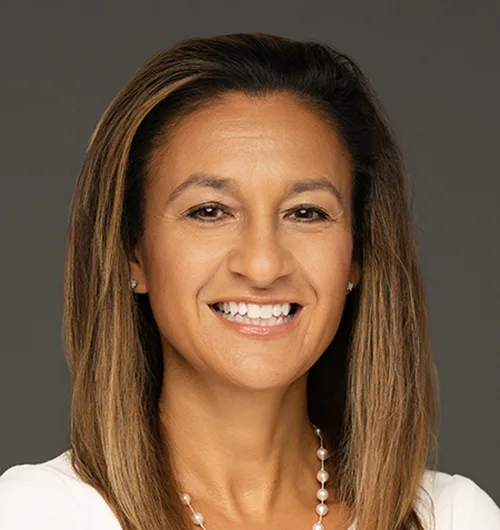 Mina Biggs headshot