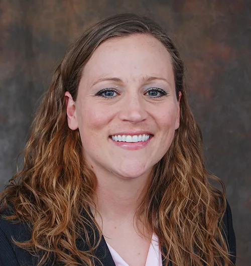 headshot of suzy keim