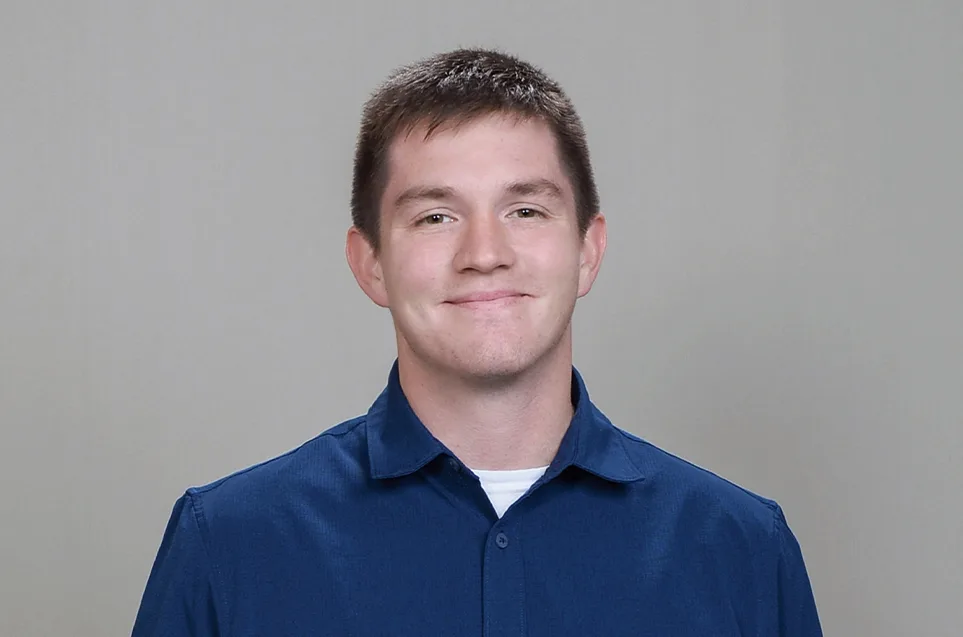 headshot of Devon Puffer