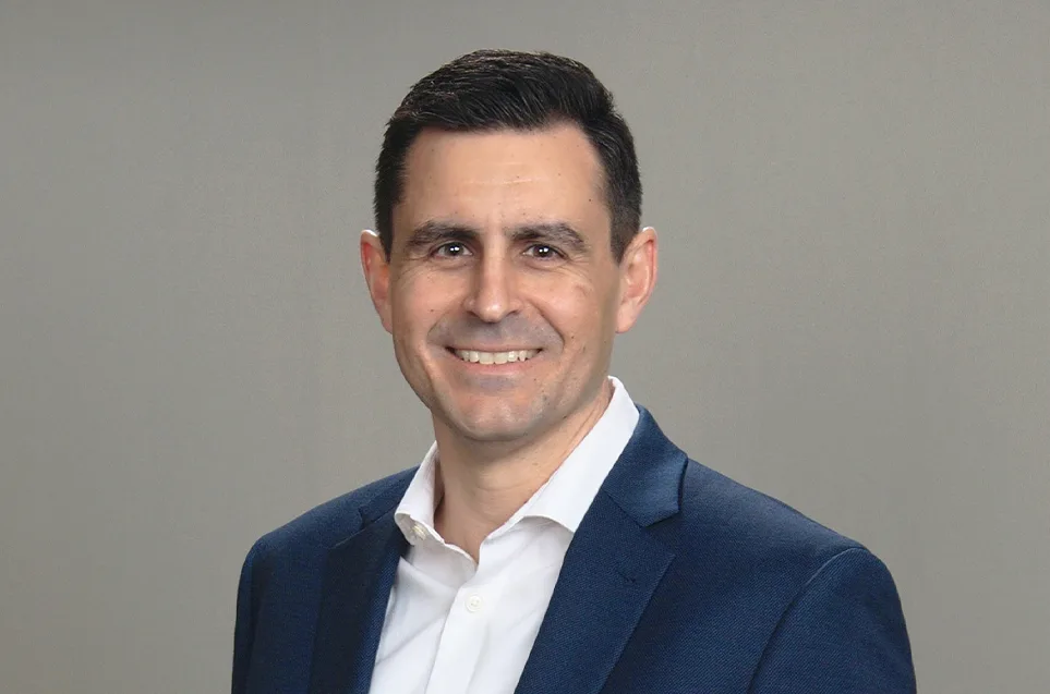 headshot of Bradley Perrott