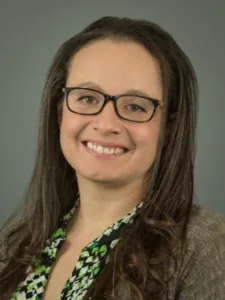 headshot of Elizabeth Safranski