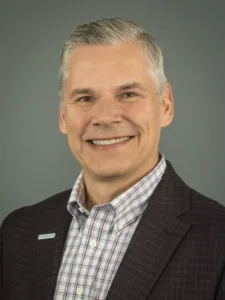 headshot of Steve Donahue