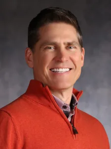 headshot of Paul Mueller